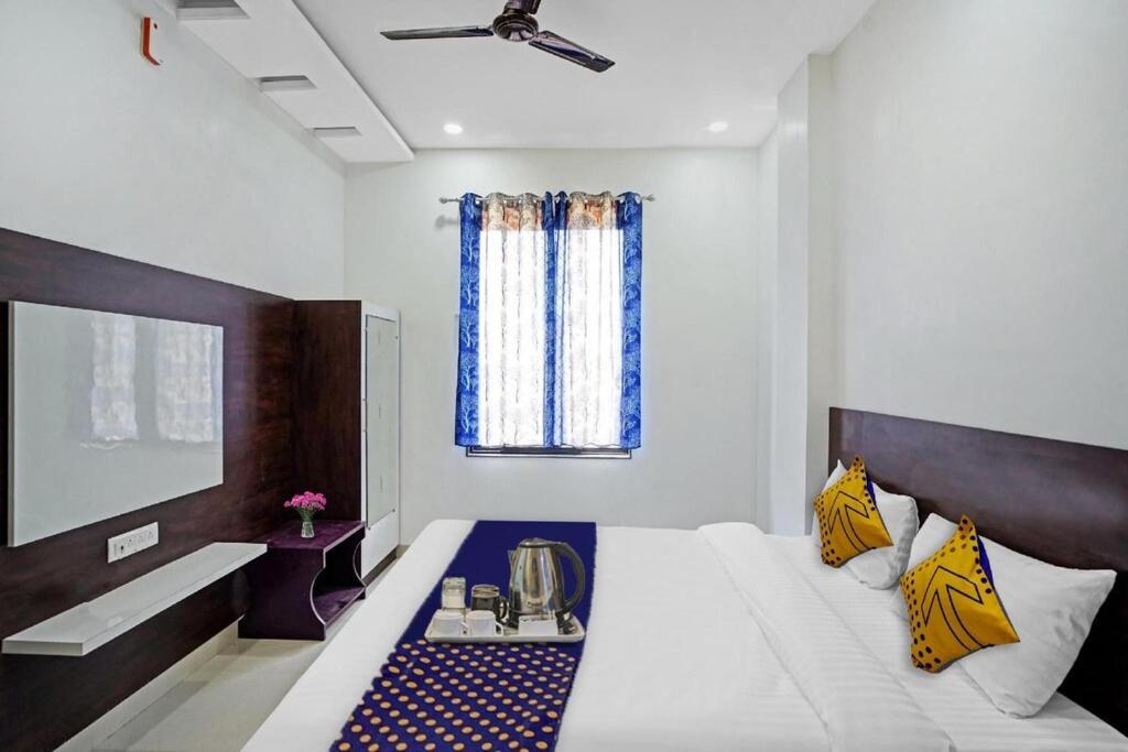 Hotel Angan อุเดเปอร์ ภายนอก รูปภาพ