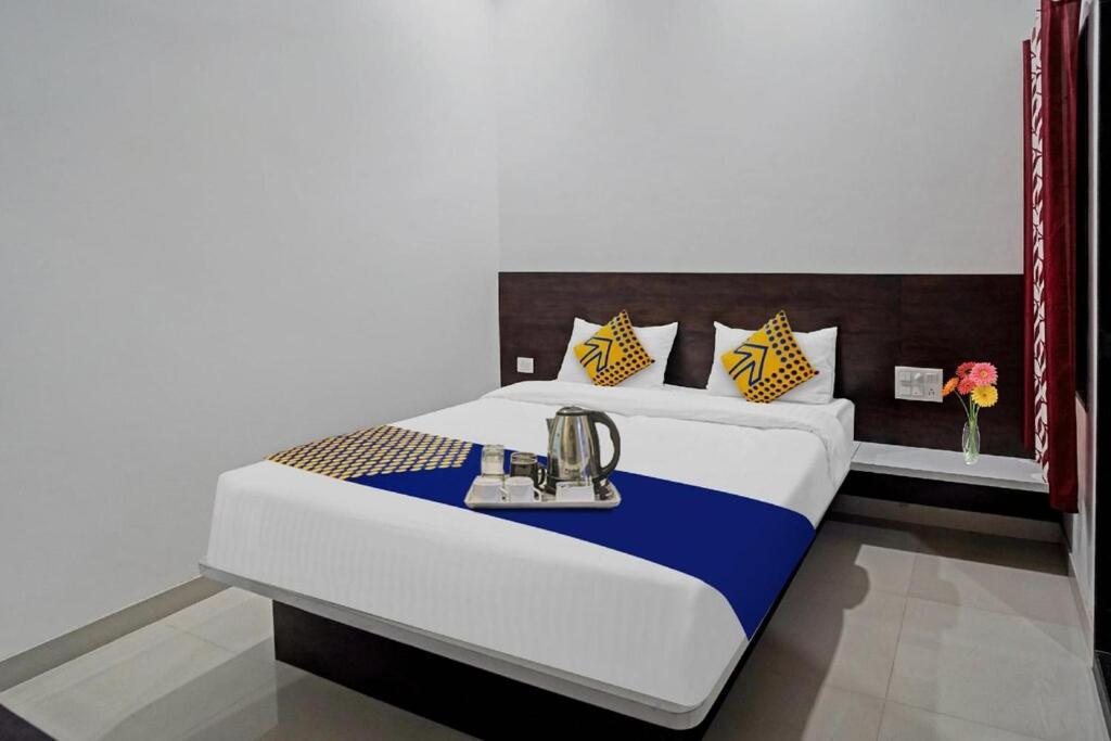 Hotel Angan อุเดเปอร์ ภายนอก รูปภาพ