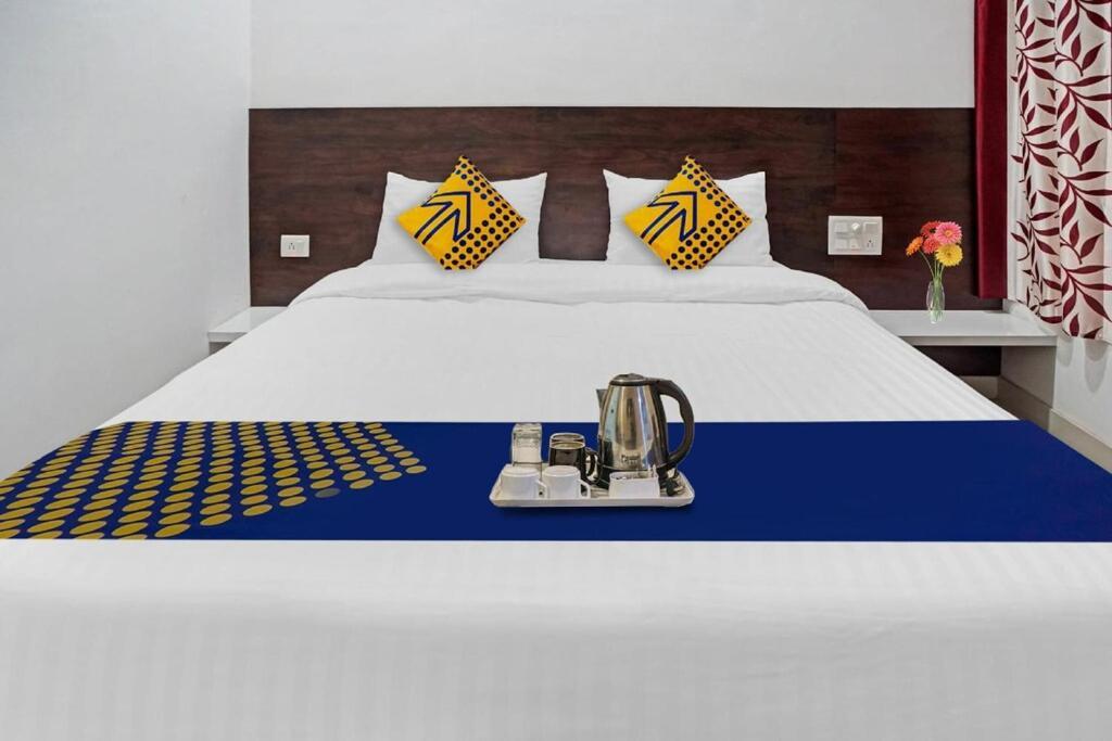 Hotel Angan อุเดเปอร์ ภายนอก รูปภาพ