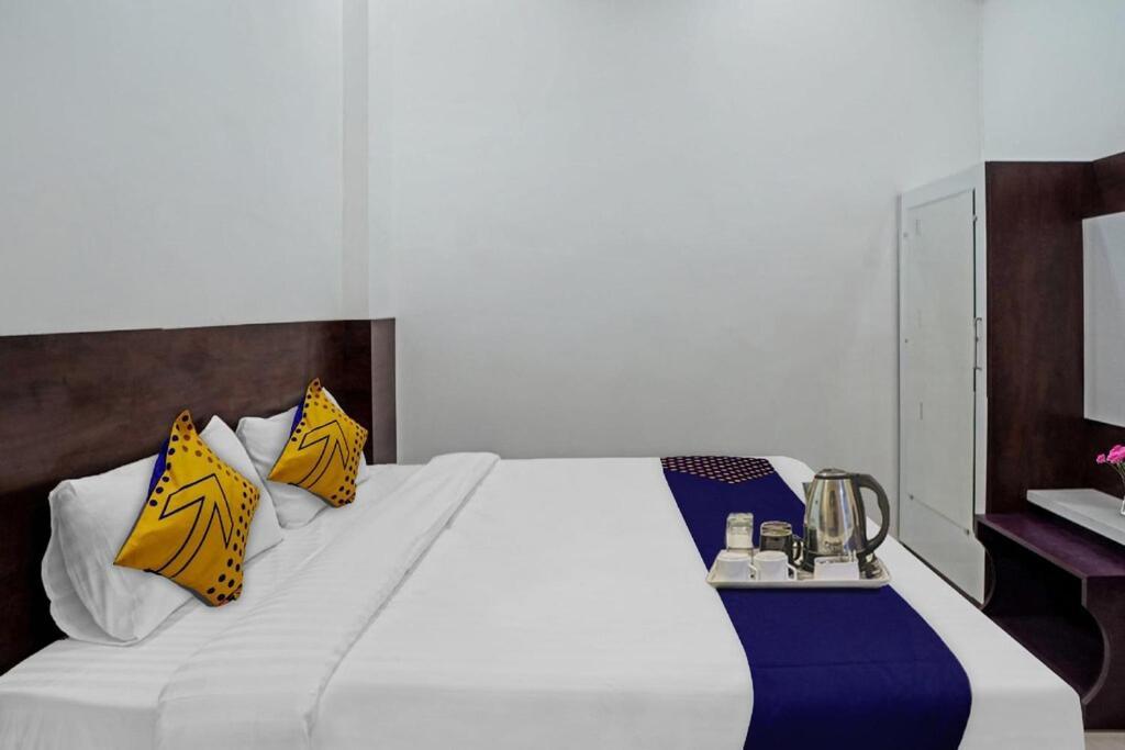 Hotel Angan อุเดเปอร์ ภายนอก รูปภาพ