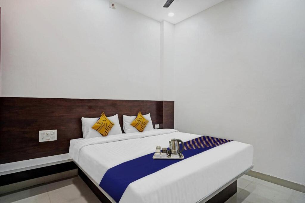 Hotel Angan อุเดเปอร์ ภายนอก รูปภาพ
